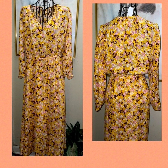GAP "THREE QUARTER SLEEVE FLUTTER DRESS~ GOLD FLORAL PRINT~DRAWSTRING WAIST~MED. - Picture 3 of 6